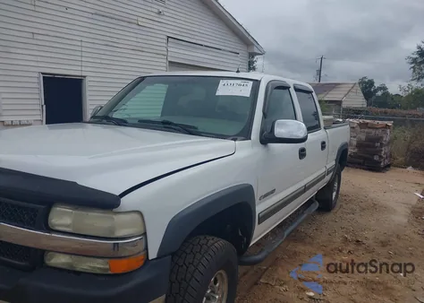 2002 Chevrolet Silverado 2500Hd Lt from USA, damaged, VIN 1GCHK23U32F155438